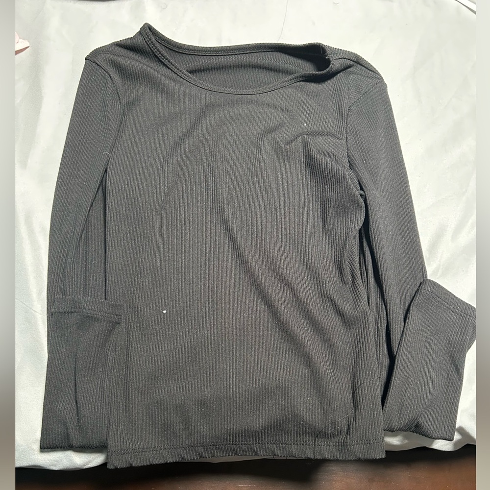 Women's Long Sleeve black top